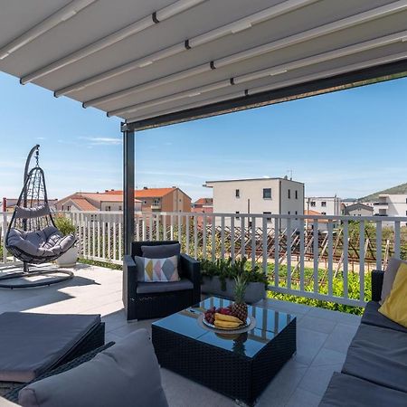 Apartmani Ville Vengo Trogir Exterior photo