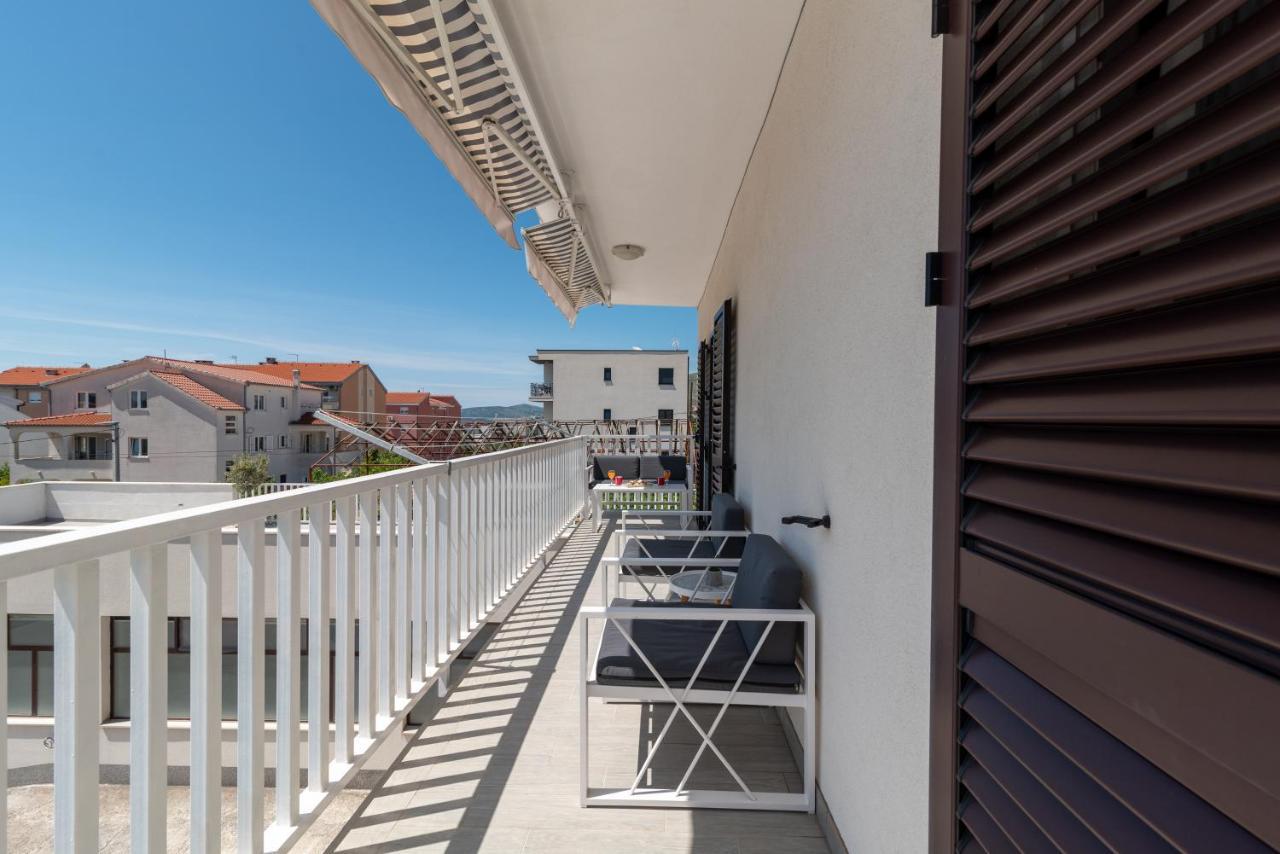 Apartmani Ville Vengo Trogir Exterior photo